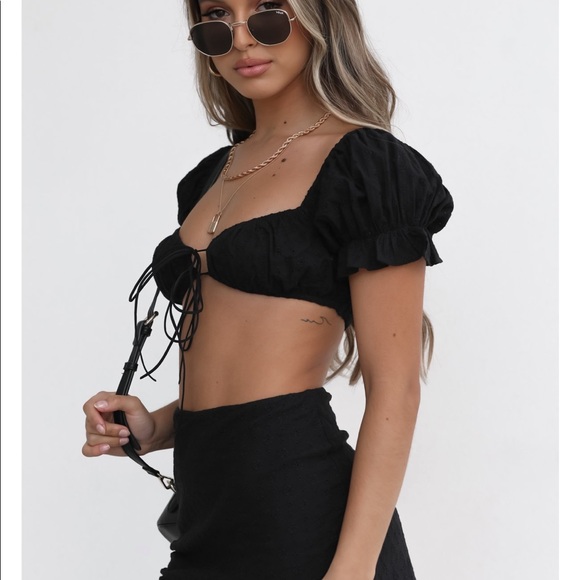 Black Crop Top - Picture 4 of 6